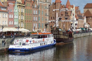 Full day tour from Warsaw to Gdańsk
